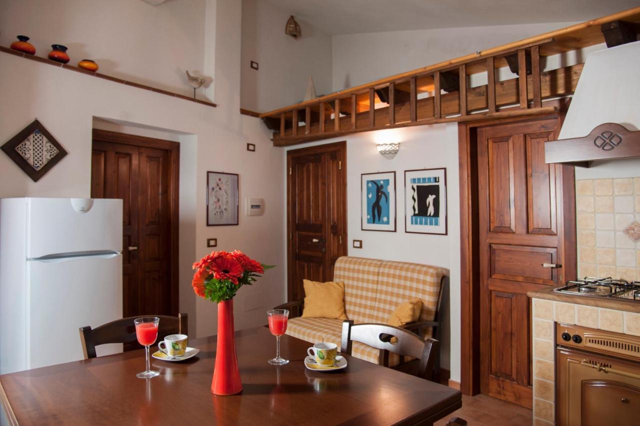 Mirose'S Holiday Home Castelbuono  Exterior foto