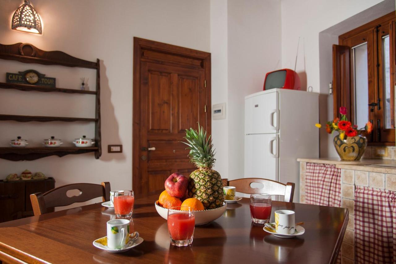 Mirose'S Holiday Home Castelbuono  Exterior foto